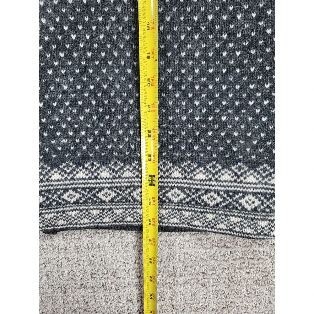 Icelandic Design Wool Cardigan Womens Size S Gray Snowflake‎ Nordic Sweater